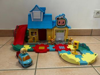 Maison tut tut bolide Cocomelon