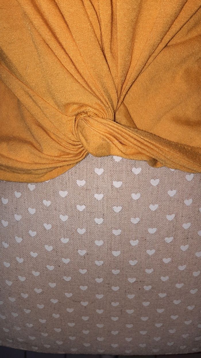 Tee-shirt avec nœuds - photo numéro 2