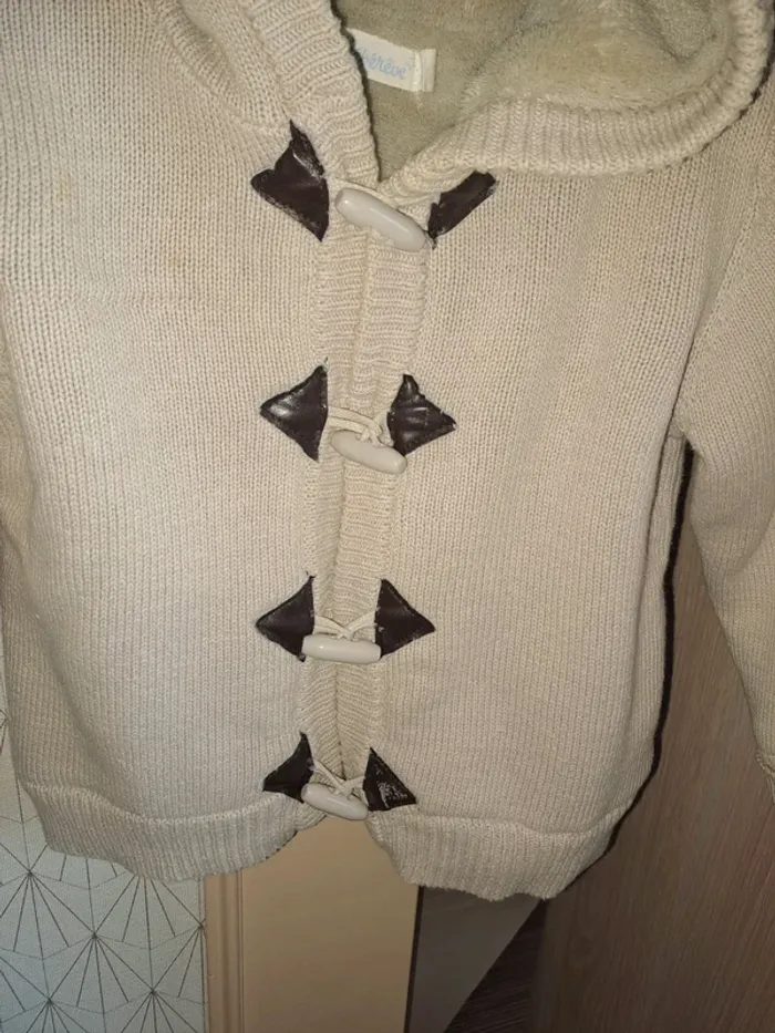Gilet bien chaud beige bébérêve 24 mois super état - photo numéro 2