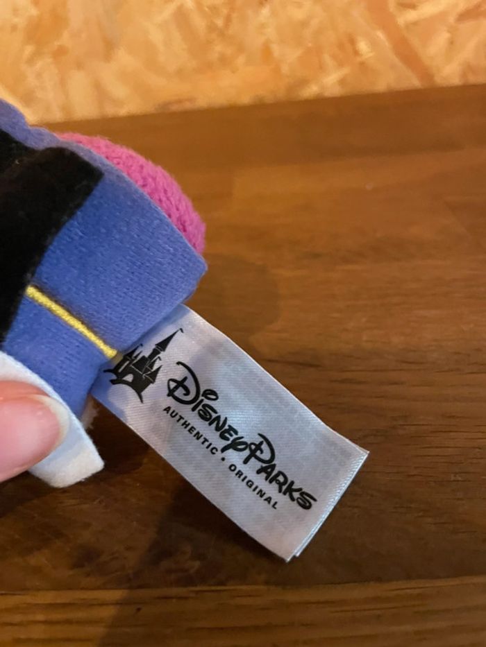 Tsum Tsum officiel Disney Parks La méchante reine dans Blanche neige et les 7 nains - photo numéro 8