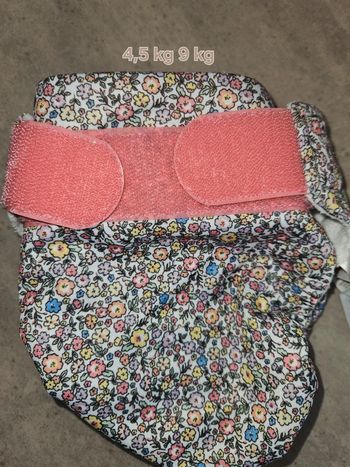 Couche de bain fleurie lavable – Primark – Taille S/M (4,5 à 9 kg)