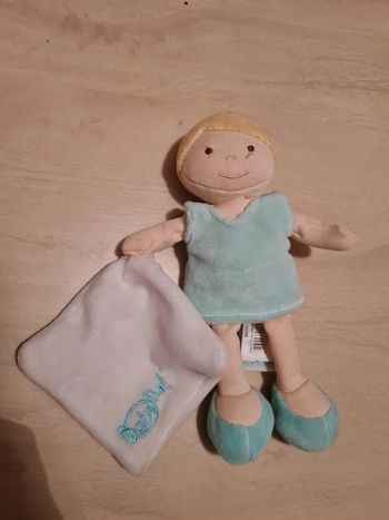 Peluche petite fille