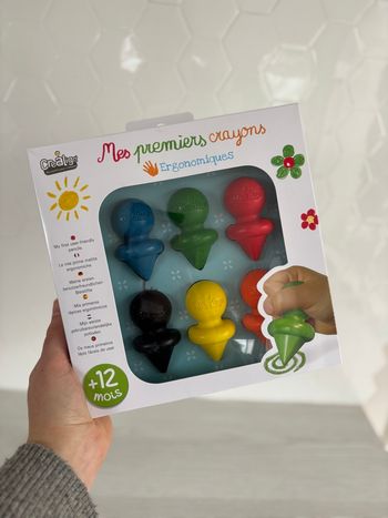 Premier crayon ergonomique