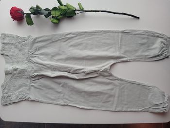 Jolie combinaison vert amande 36 mois