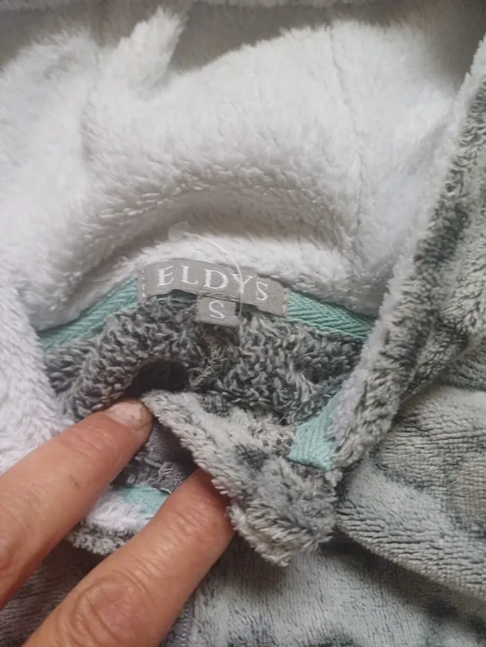 Combi Pyjama chaud une pièce leopard taille S - photo numéro 4