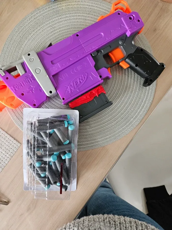 Nerf avec balle