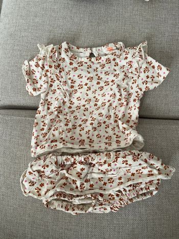 Ensemble tee shirt plus bloomer