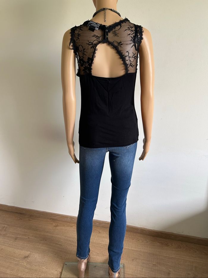 Haut noir sans manches avec dentelle la City taille S jamais porté - photo numéro 6