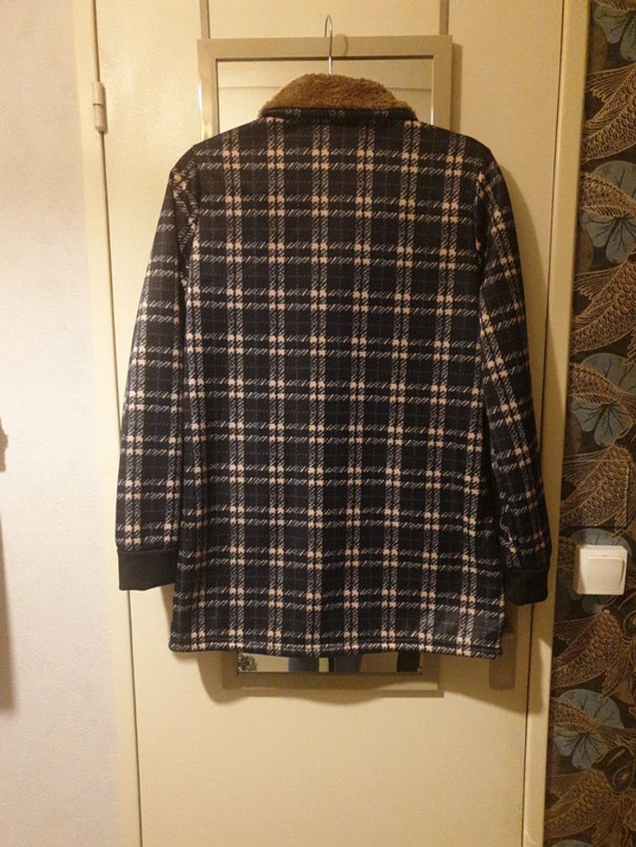 Veste peu épaisse neuve - photo numéro 5