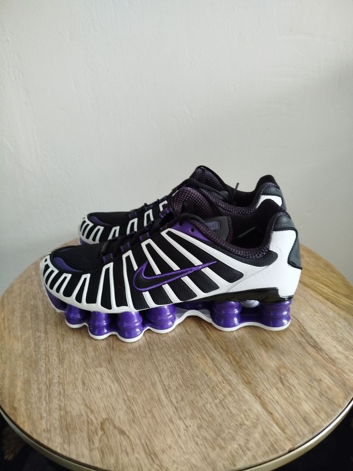 Baskets Nike T 38,5 - photo numéro 4