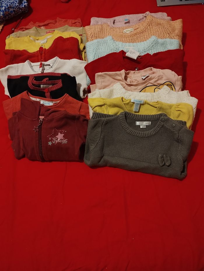 Lot vêtements fille 2 ans - photo numéro 5