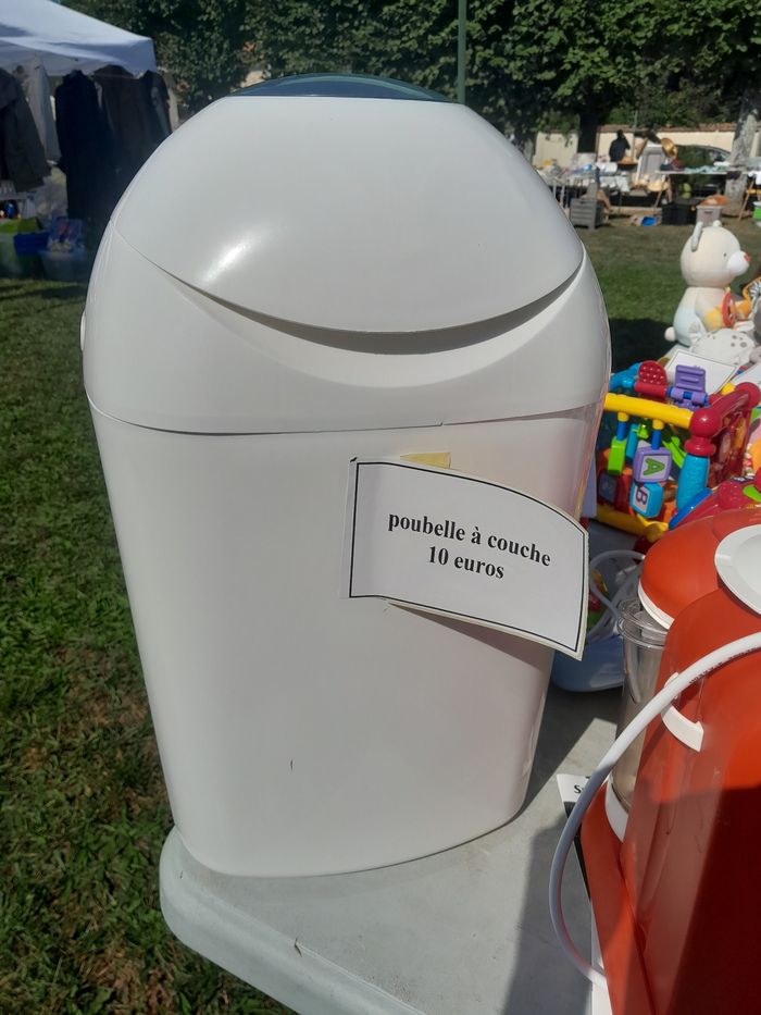 Poubelle couche Tommee Tippee Beebs