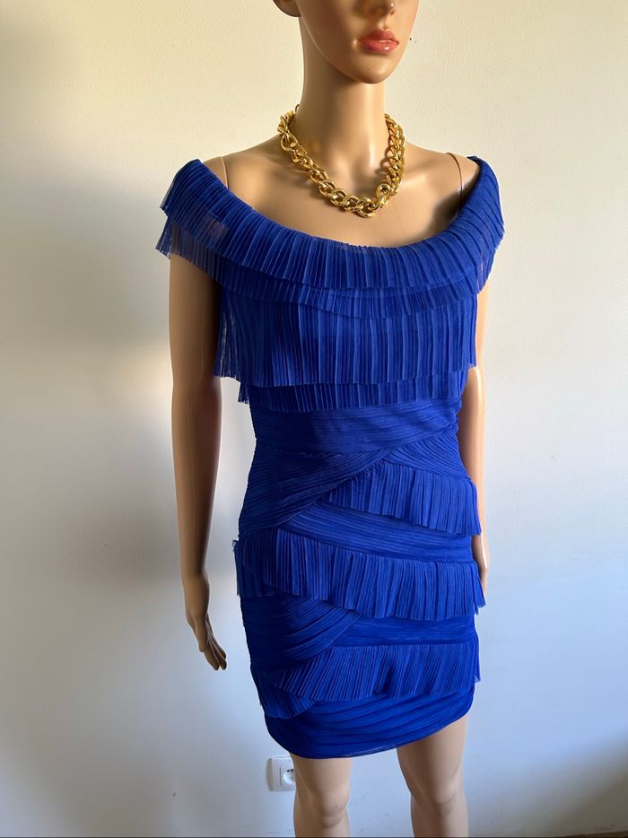 Robe bleue neuve avec volants Morgan taille S (valeur 85€) fermeture cassée - photo numéro 2