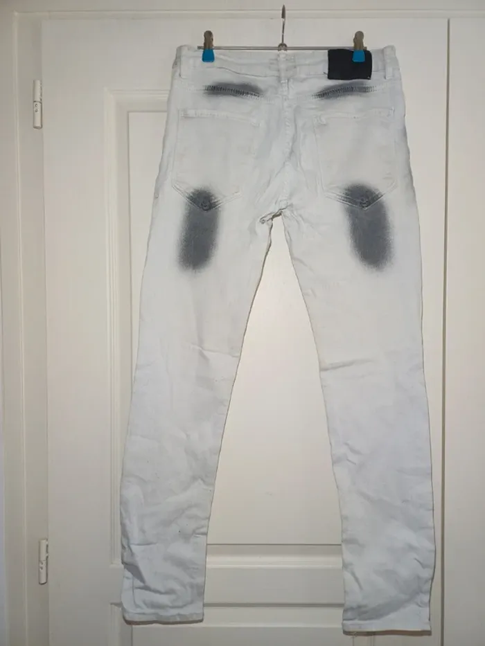 Jeans troués Johnh - photo numéro 5