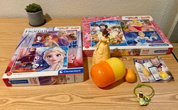 Lot de jouets princesses Disney