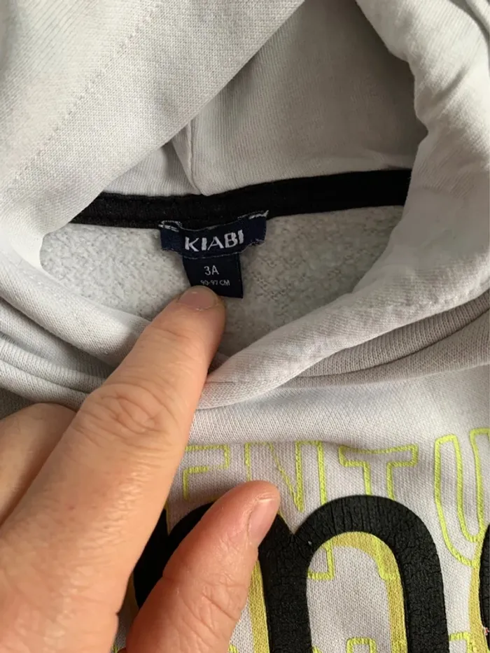 Pull Kiabi en 3 ans - photo numéro 3
