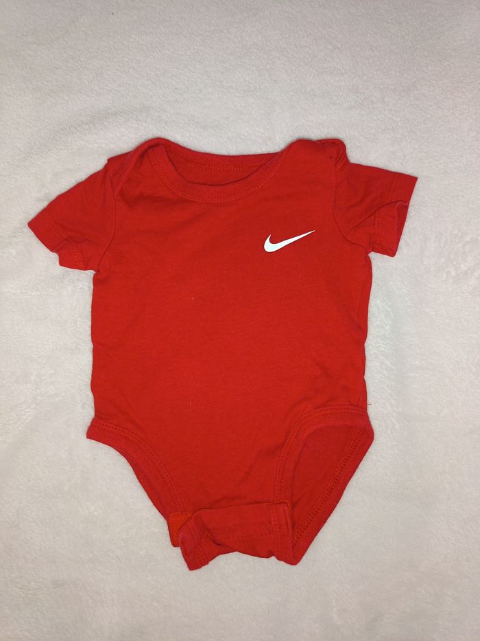Bodie nike