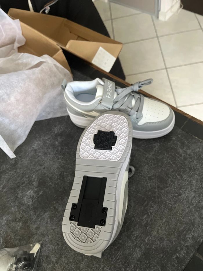 Chaussures 36 de Skateboard roller  Chaussure de Sport à Rouleau - photo numéro 5