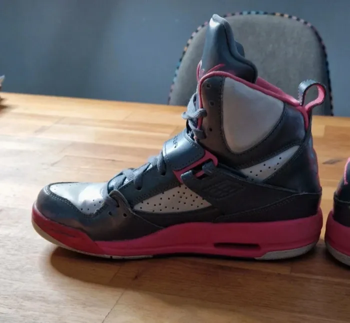 Baskets Nike Air Jordan pointure 36,5 - photo numéro 14