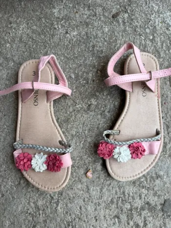 Sandales fille taille 32