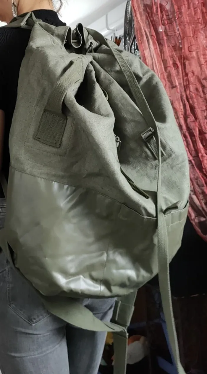 Sac militaire - photo numéro 2