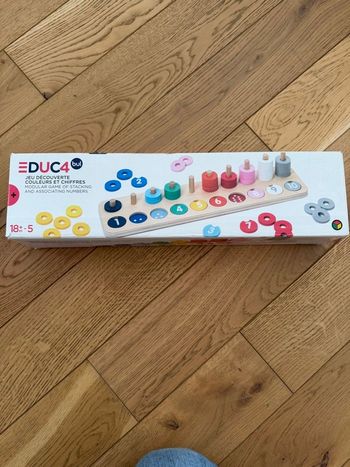 Jeux educatif Montessori tour a compter 