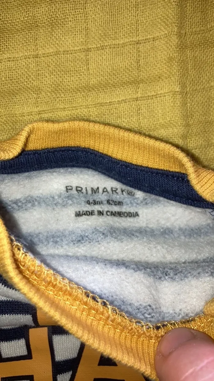 Pull primark 0-3 mois - photo numéro 3