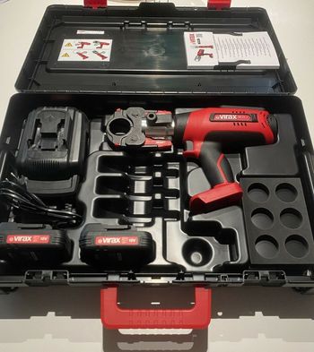 Sertisseuse Virax Viper M21+ avec Inserts en excellent état à 400€