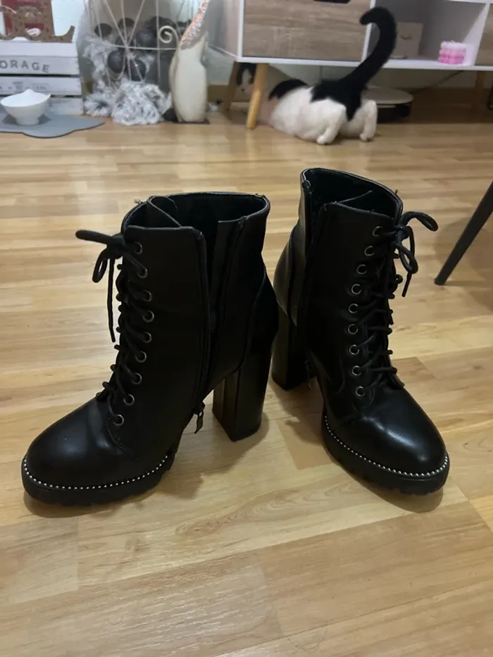 Bottines à talons - photo numéro 2