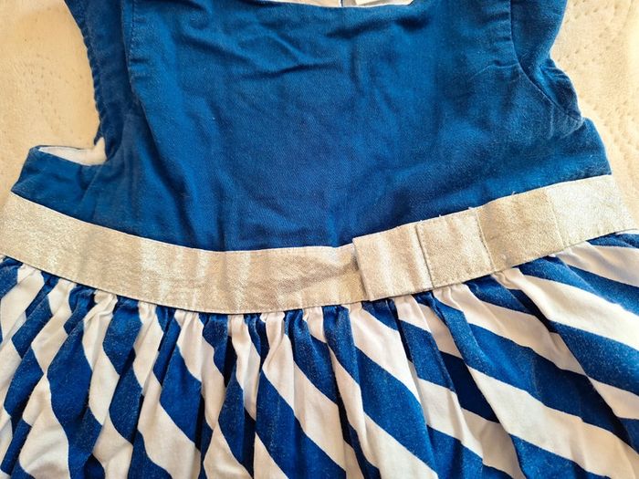 Robe bleue 12 mois - photo numéro 3
