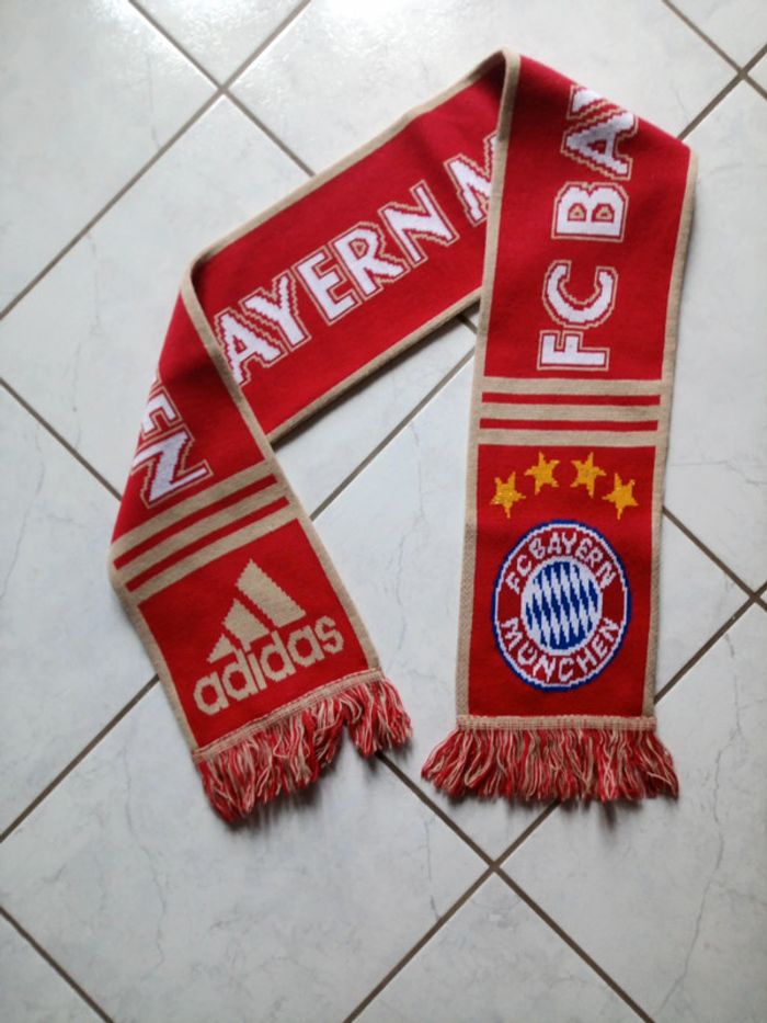 Belle écharpe supporteur fan FC Bayern München de Adidas - photo numéro 6