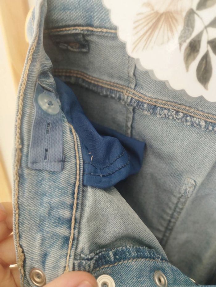 Lot jeans Kiabi 10ans - photo numéro 6