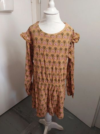 Robe Zeeman moutarde à fleurs – manches longues – 8 ans