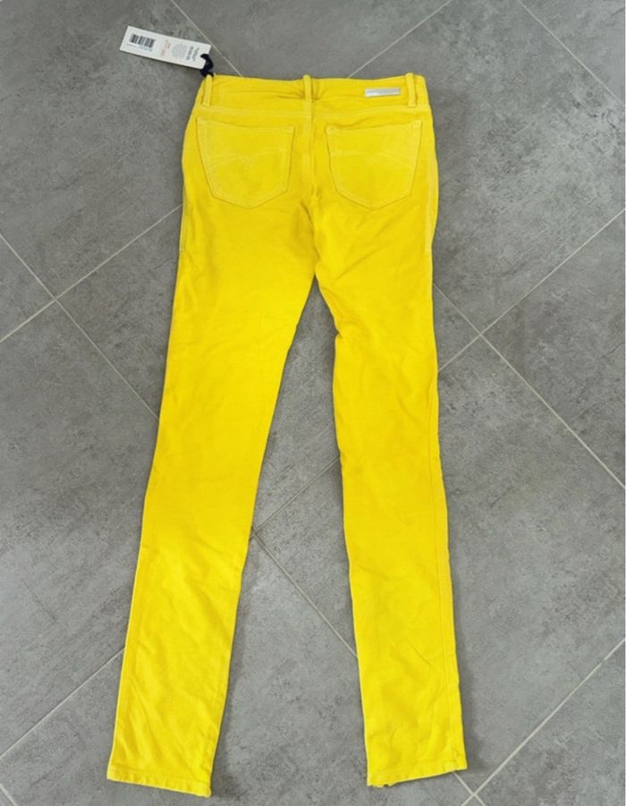 Jeans Diesel 14 ans - photo numéro 5
