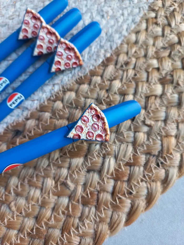 Lot de 4 stylos Pepsi collection - photo numéro 2