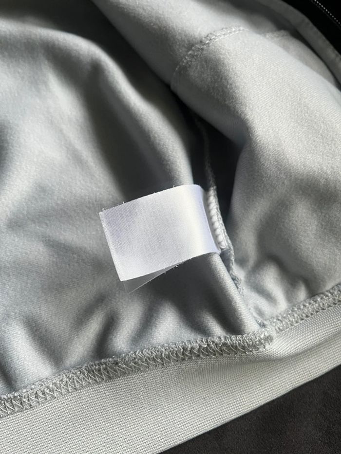 Ensemble  jogging Jordan Air taille 24 mois - photo numéro 5