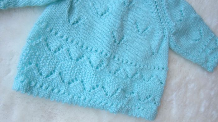 Brassiere/pull tricot 0/1 mois - Fait Main - photo numéro 3