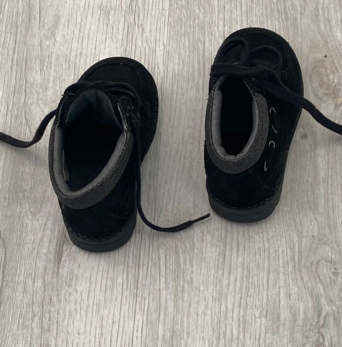 Chaussure taille 21 marque André - photo numéro 4