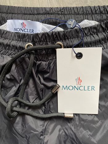 Short Moncler