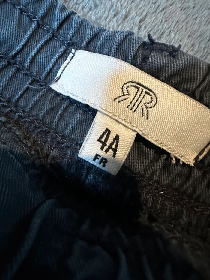 Short bleu - photo numéro 2