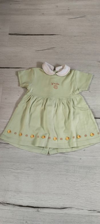 Robe semi épaisse 6 mois 