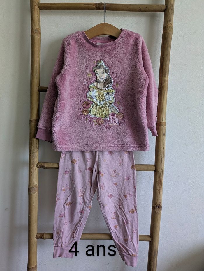 Pyjama Belle Disney Store