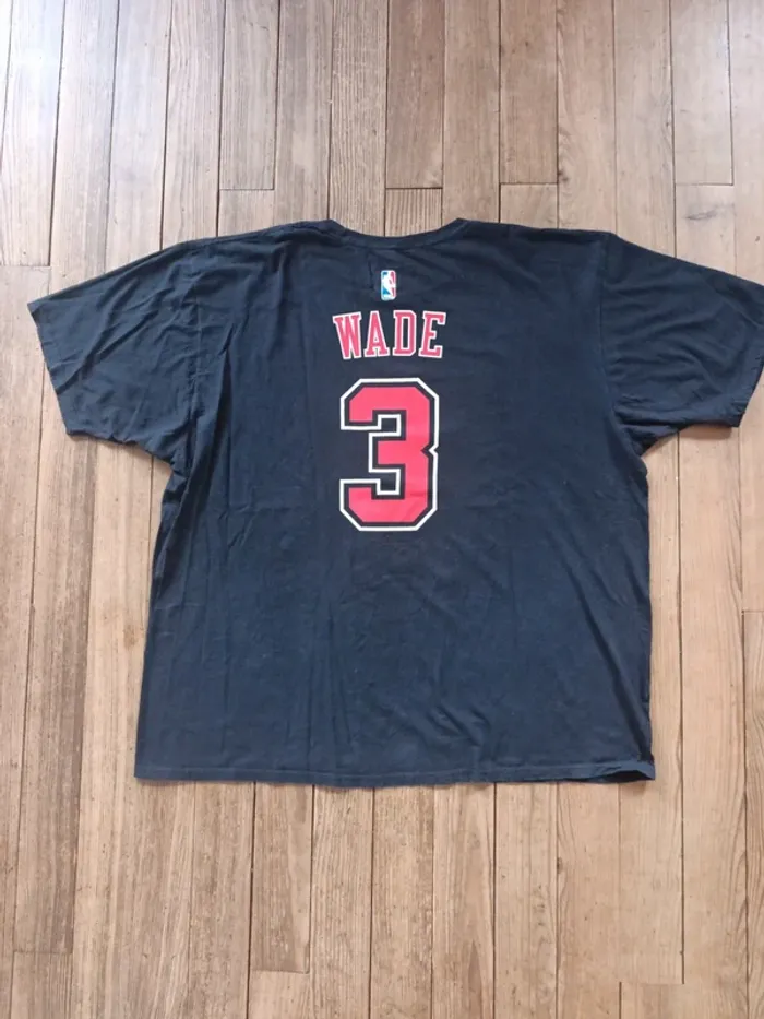 T-shirt NBA Chicago Bulls Wade 3 Taille XXL adidas - photo numéro 2