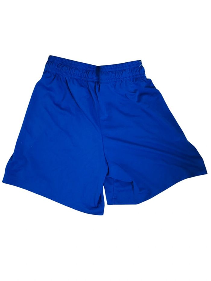 Short léger - photo numéro 4