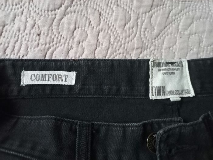 Jean noir - photo numéro 2