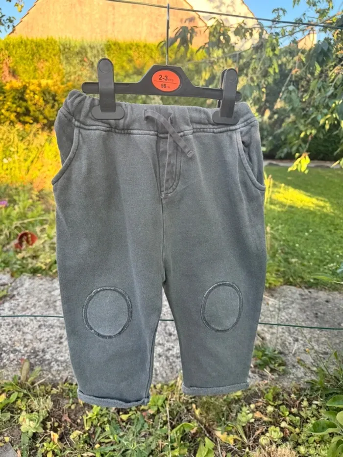 Jogging gris || Kiabi || 24 mois