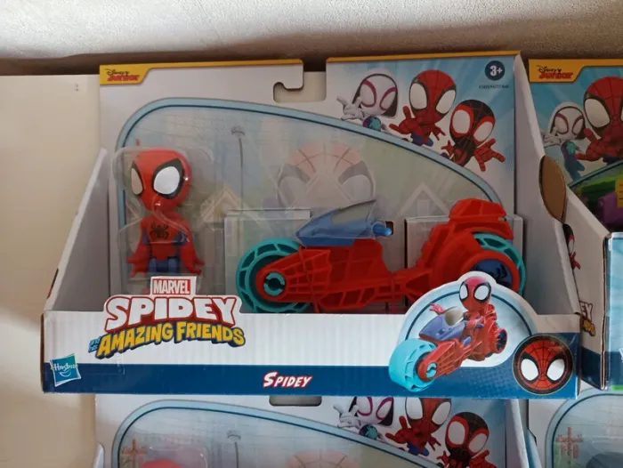 Lot 4 figurines spiderman - photo numéro 5