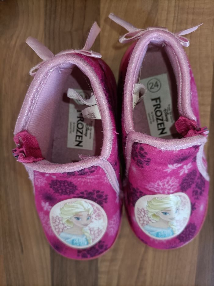 Chaussons roses Reine des Neiges 24 - photo numéro 7