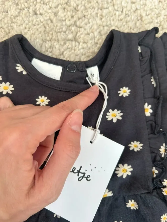 Neuve - Robe d’été sans manches avec fleurs neuve - Feetje - 12 mois - photo numéro 4