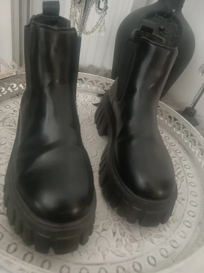 Magnifique paire de boots type Chelsea 38 - photo numéro 8